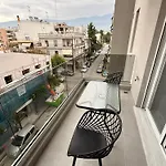 Thano's House 6-7 * Volos