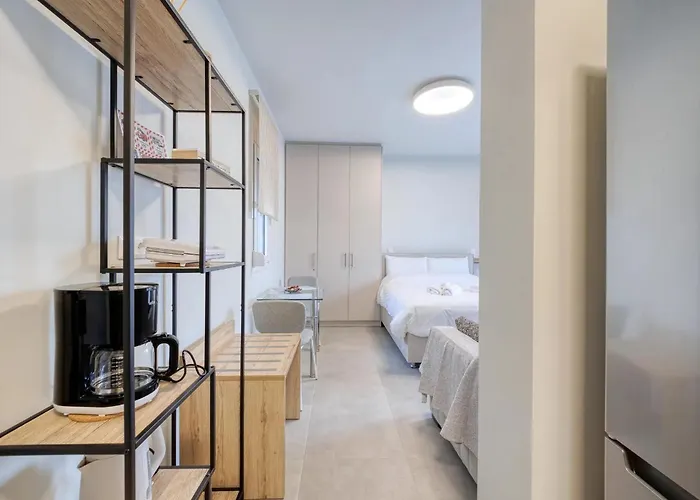 Apartment Thano's House 6-7